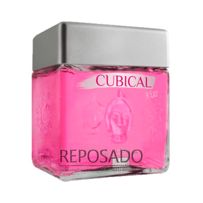 Cubical Kiss 0,7 L (Джин Кубікал Кісс 0,7 л)