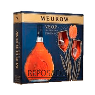 Meukow V.S gift box + 2 glasses, 0,7L (Меуков НД + 2 келихи 0,7л)