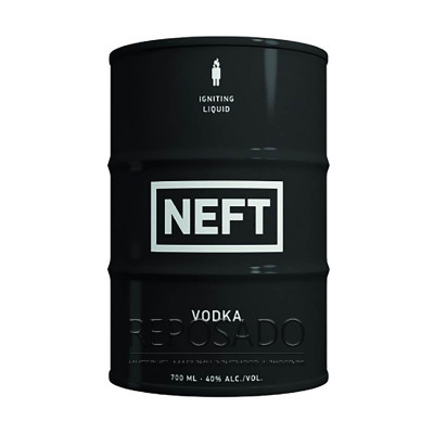 Neft Black Barrel 0,7L (Нафта Блек Баррел 0,7л)