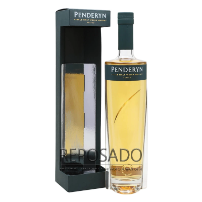 Penderyn Peated 0.7L (Пендерін Пітед 0.7л)
