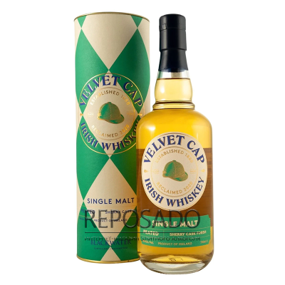 Velvet Cap Single Malt Peated Irish Whiskey 0.7L (Вельвет Кап Сінгл Молт Пітед Ірландський Віскі 0.7л)
